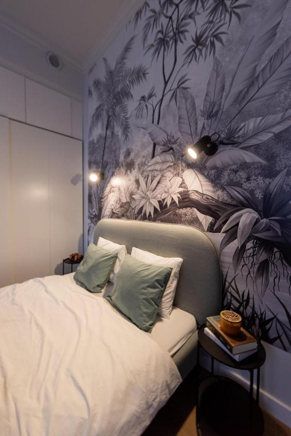 Lion Apartments - Premium Studio Krakow Luaran gambar