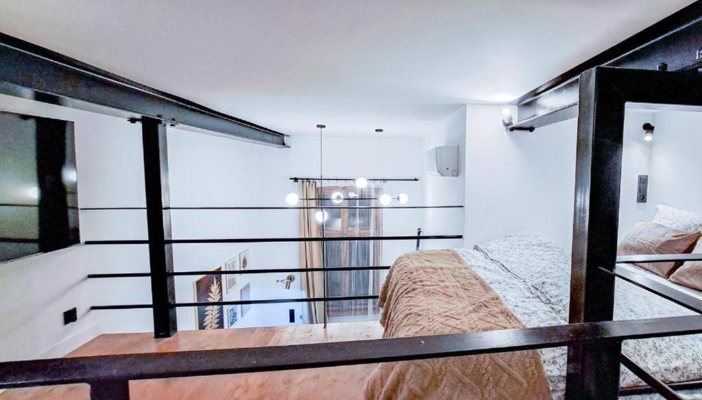 Lion Apartments - Premium Studio Krakow Luaran gambar