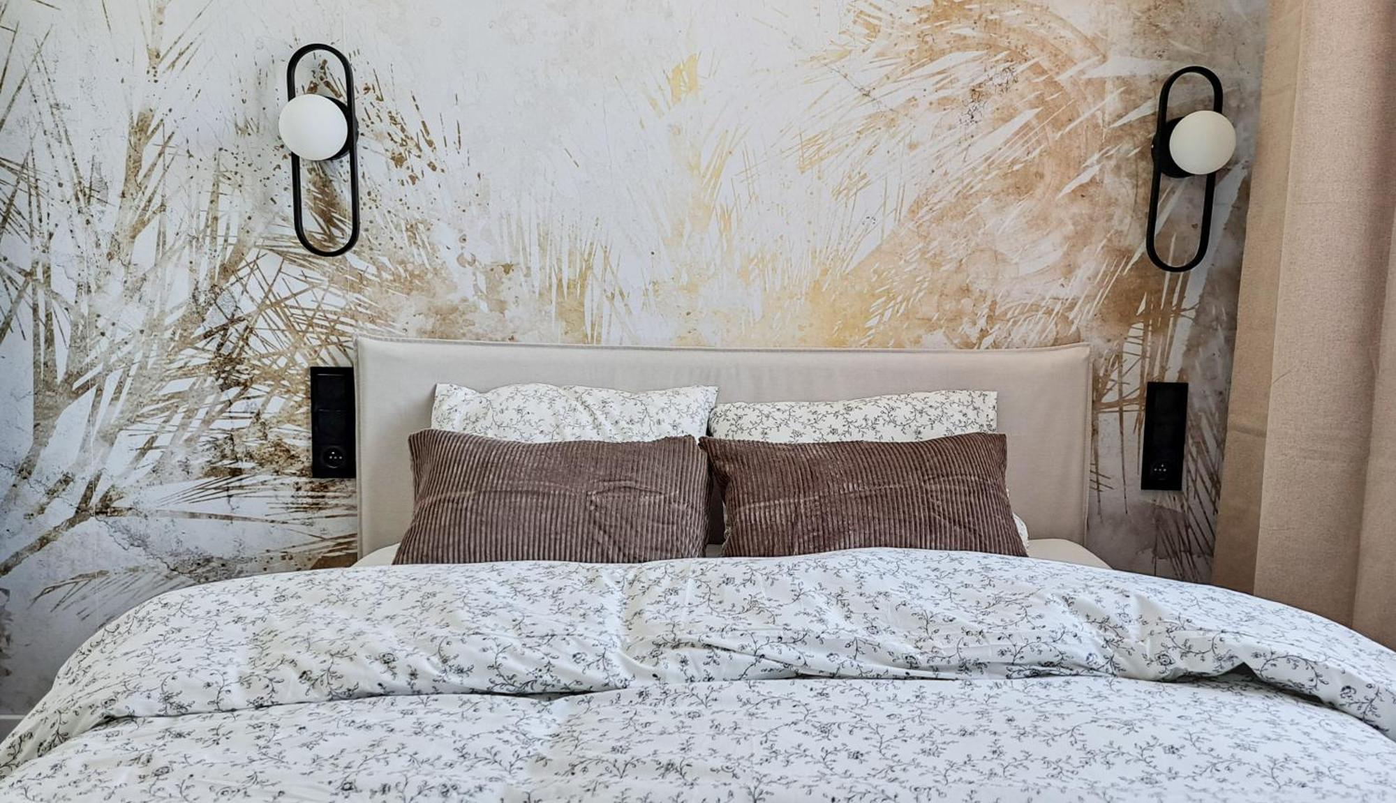 Lion Apartments - Premium Studio Krakow Luaran gambar